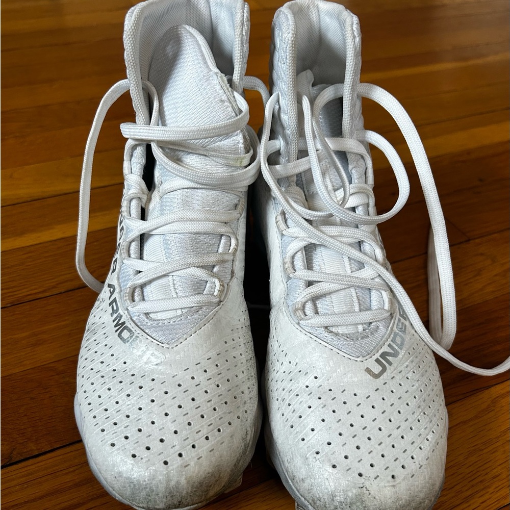 Under Armour UA Highlight 2-RM Men’s High-Top Football Cleats. White Size 7